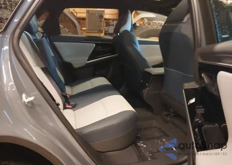 2024 Subaru Solterra Touring z USA, uszkodzony, nr VIN JTMABABAXRA036909